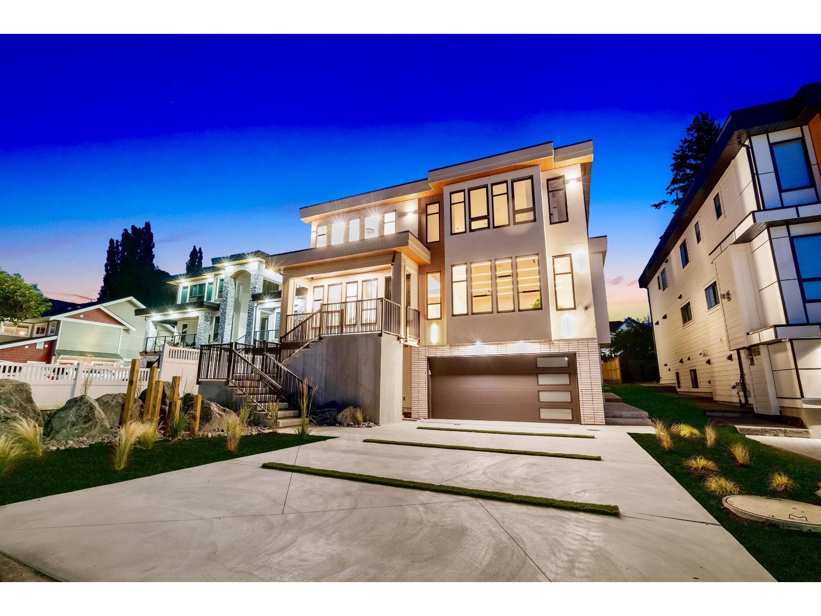 20888 48 Avenue, Langley, British Columbia  V3A 3L9 - Photo 2 - R3092997