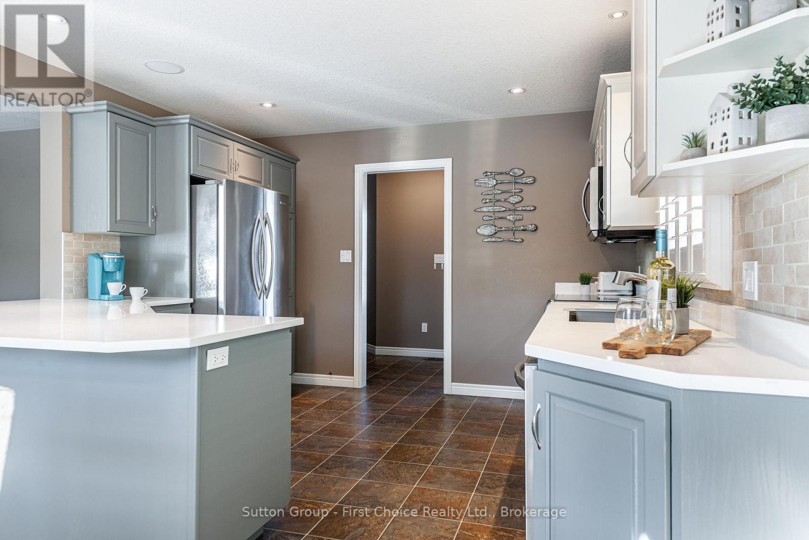 74 Rutherford Drive, Stratford, Ontario  N5A 0A6 - Photo 12 - X12816070