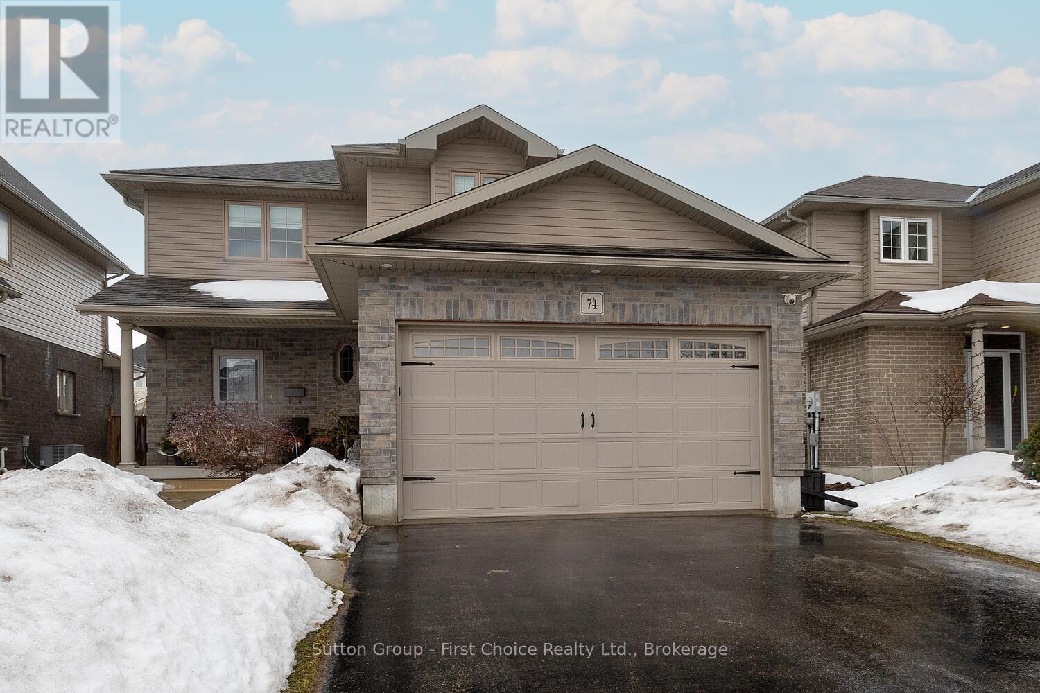 74 Rutherford Drive, Stratford, Ontario  N5A 0A6 - Photo 3 - X12816070