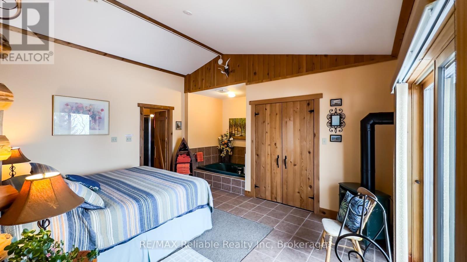 Unknown Address, ,     - Photo 15 - X12816138