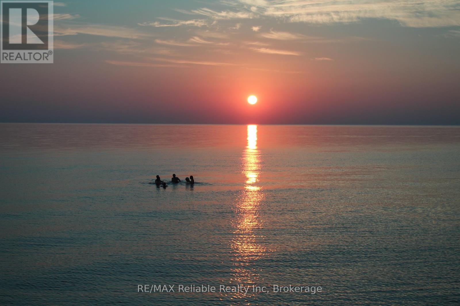 Unknown Address, ,     - Photo 2 - X12816138