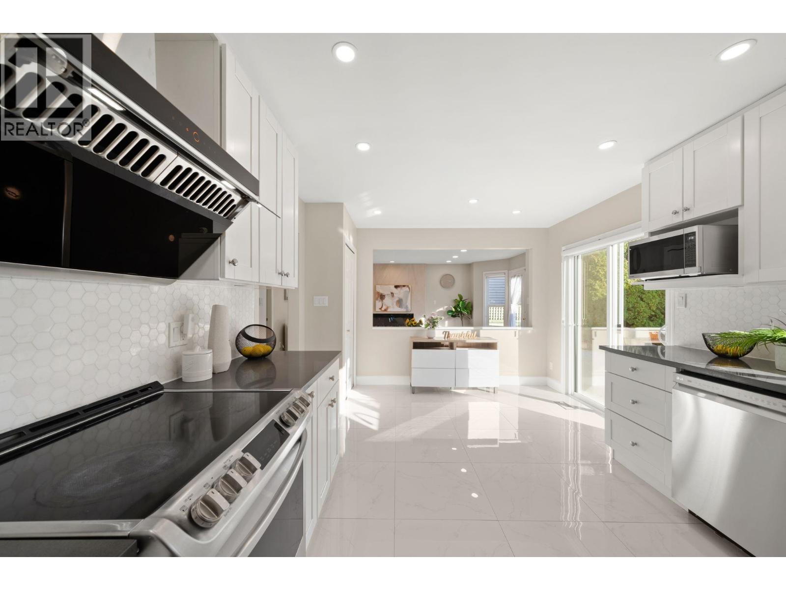 9780 Dayton Avenue, Richmond, British Columbia  V6Y 3E8 - Photo 11 - R3092969