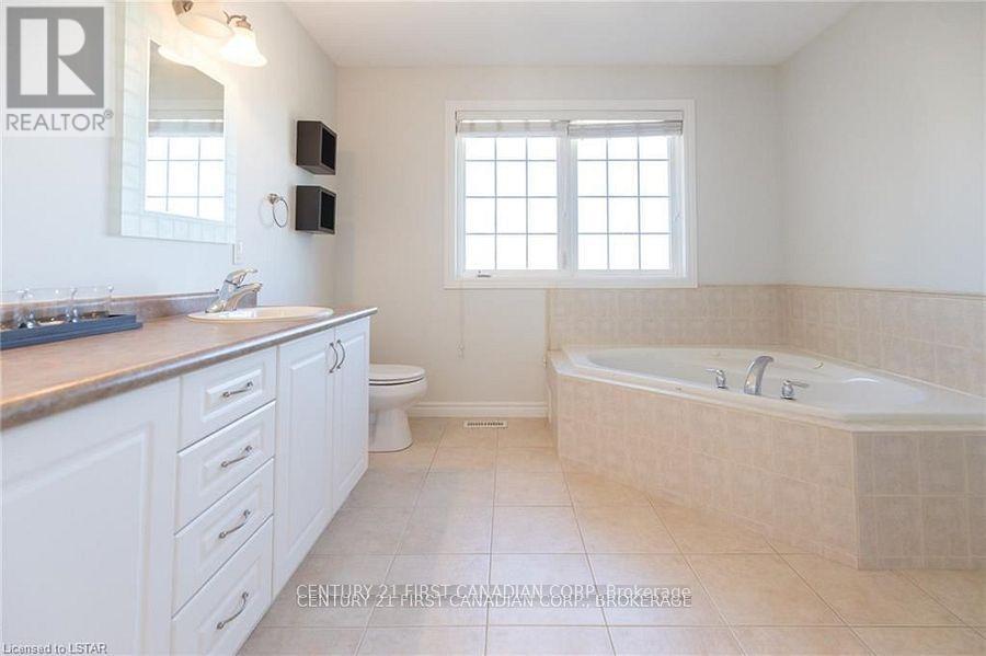 2016 Beaverbrook Avenue, London North, Ontario  N6H 5X3 - Photo 21 - X12816074