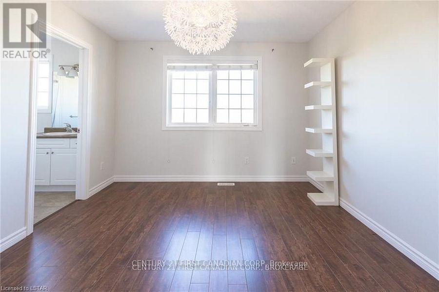 2016 Beaverbrook Avenue, London North, Ontario  N6H 5X3 - Photo 22 - X12816074