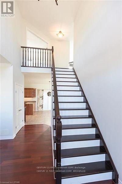 2016 Beaverbrook Avenue, London North, Ontario  N6H 5X3 - Photo 6 - X12816074