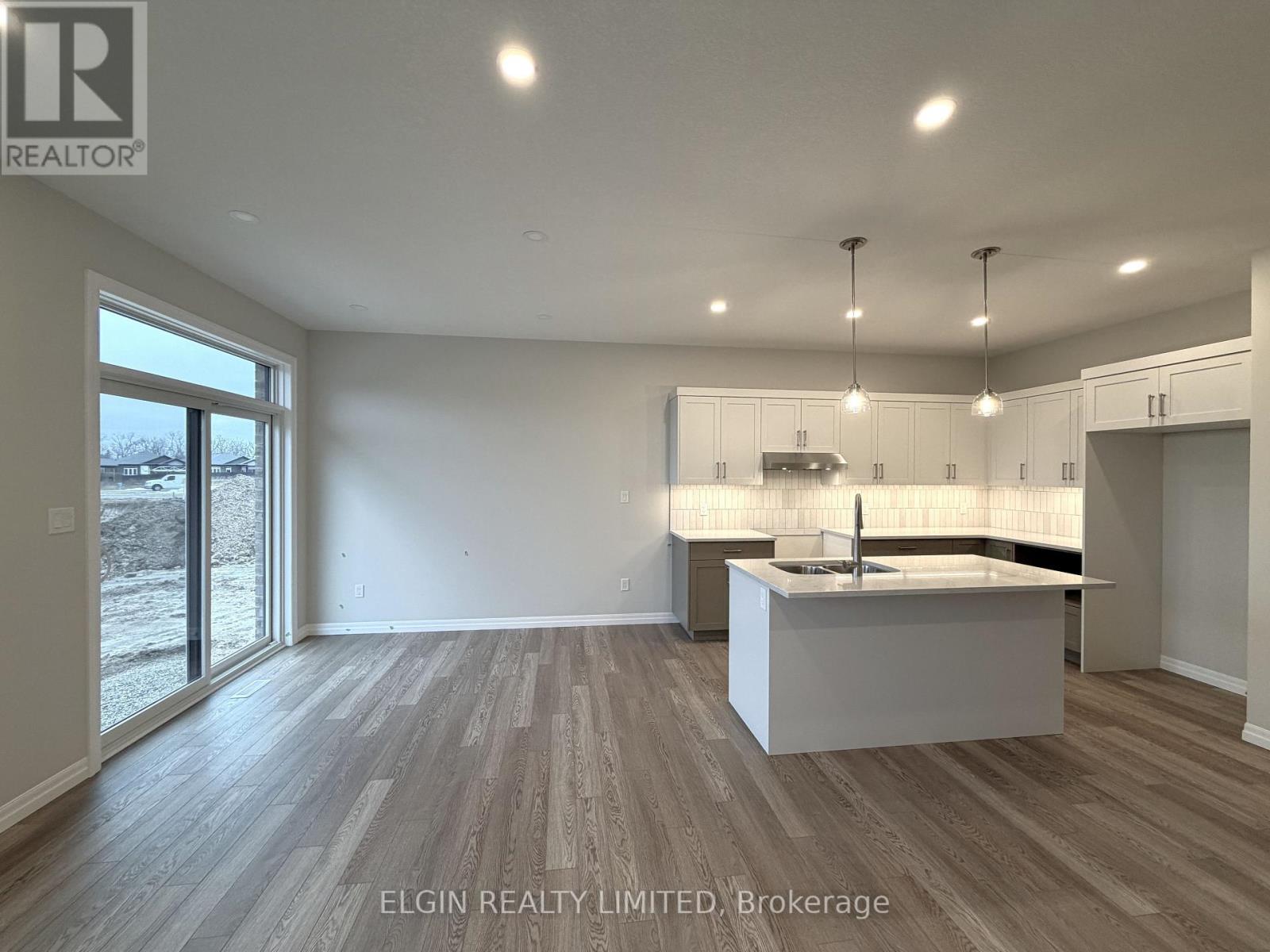 5 Horizon Court, Central Elgin, Ontario  N5P 0E5 - Photo 9 - X12816208