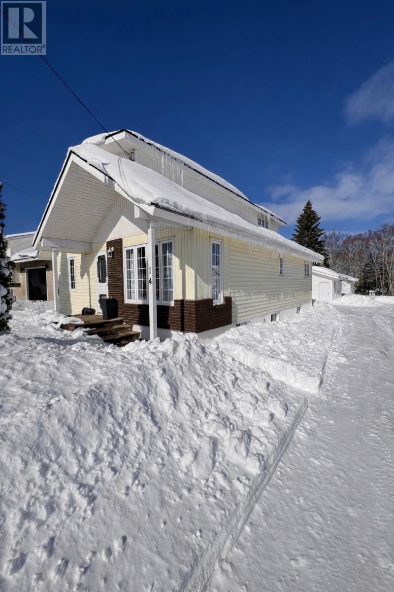 14 Kings Ridge Road, Botwood, Newfoundland & Labrador  A0H 1E0 - Photo 2 - 1294774