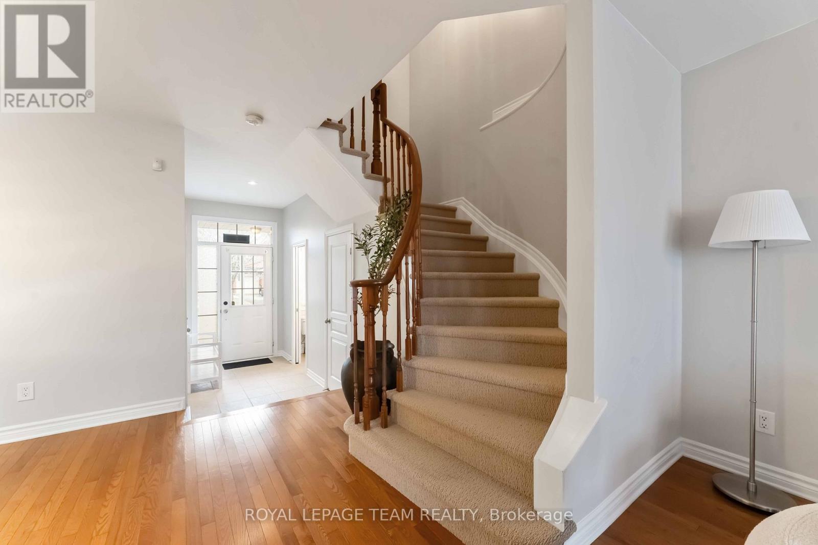 246 Tandalee Crescent, Ottawa, Ontario  K2M 0A1 - Photo 15 - X12816142