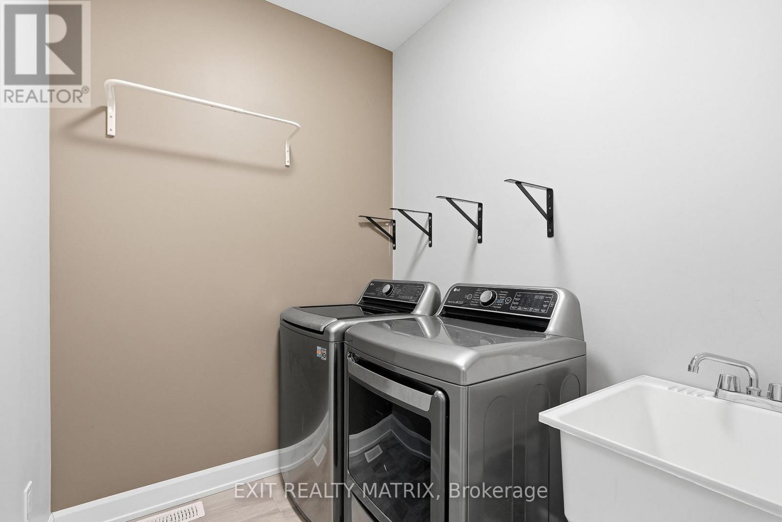 149 Lyon Street, Russell, Ontario  K0A 1W0 - Photo 19 - X12816154