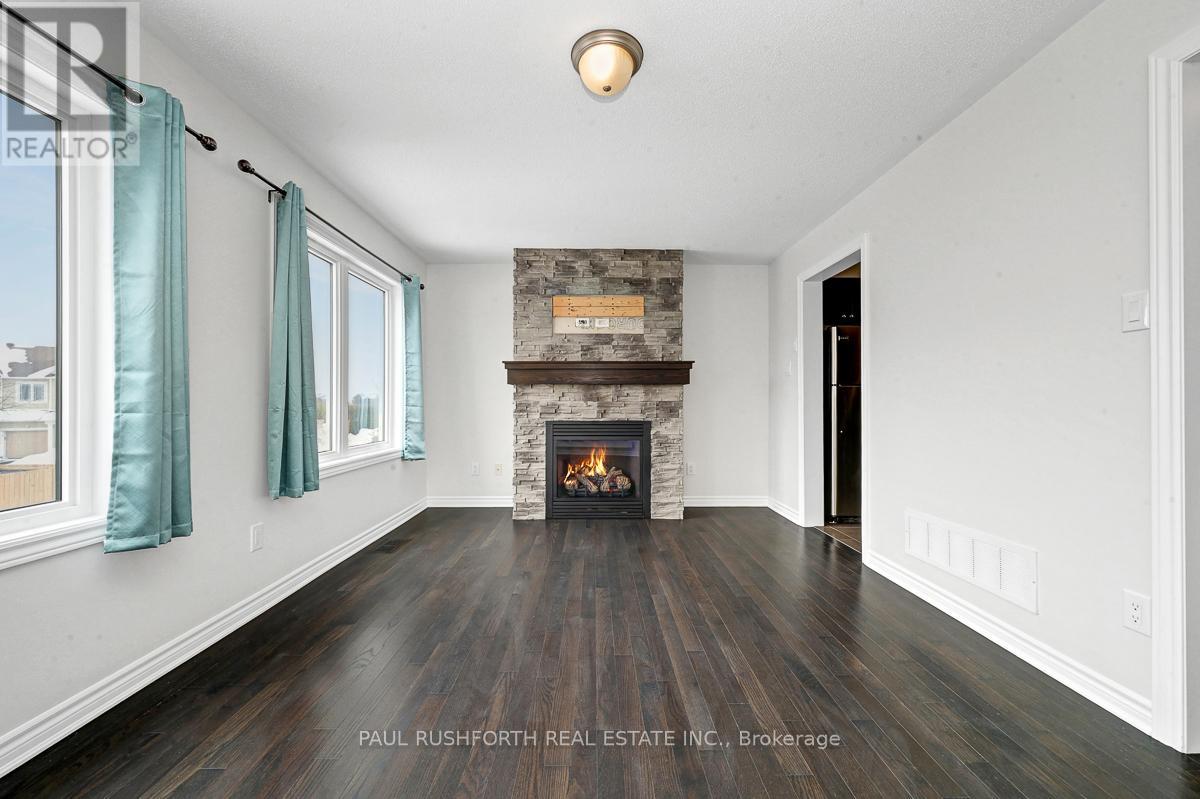 501 Coldwater Crescent, Ottawa, Ontario  K2M 3B3 - Photo 6 - X12816176