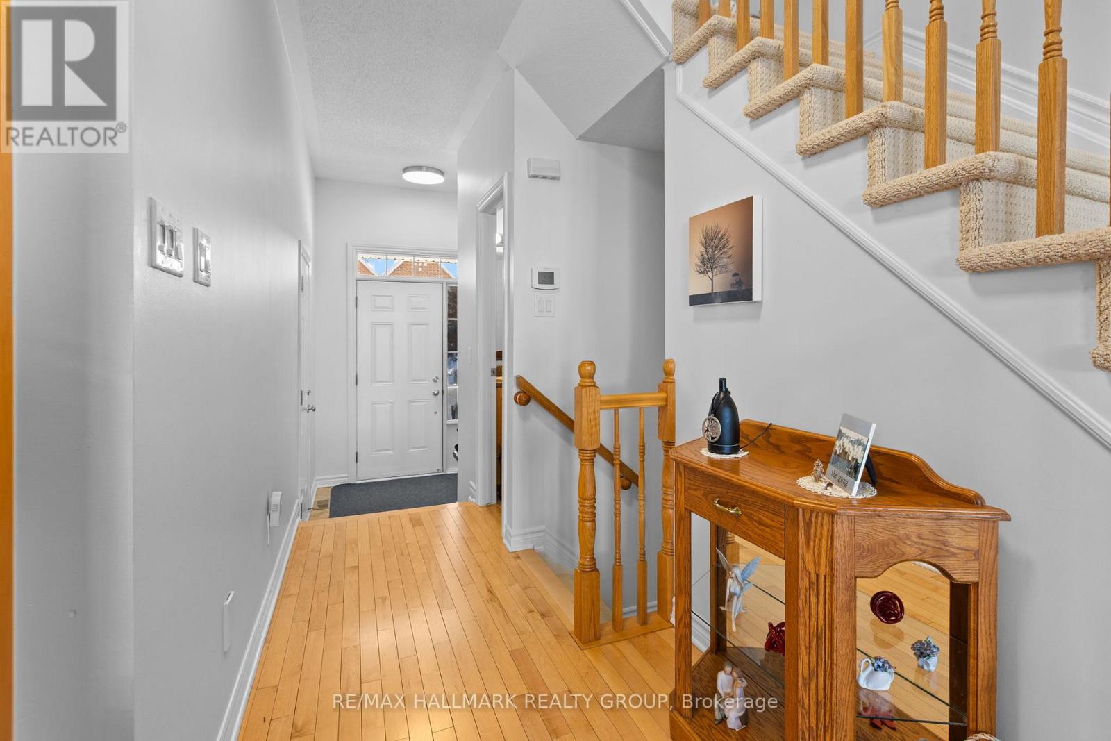 219 Jersey Tea Circle, Ottawa, Ontario  K1V 2L4 - Photo 5 - X12816258