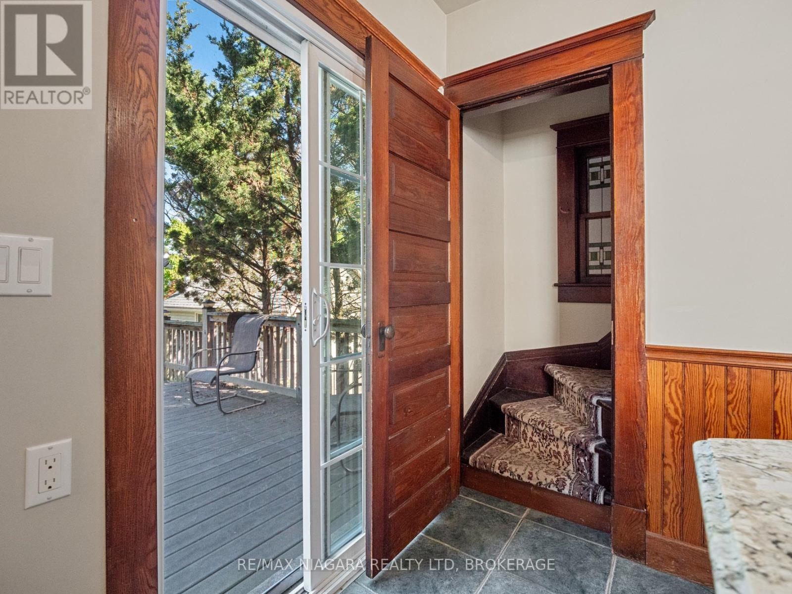 18 Emerick Avenue, Fort Erie, Ontario  L2A 2W3 - Photo 18 - X12816180