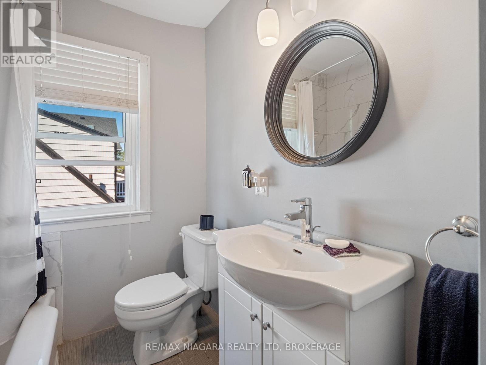 18 Emerick Avenue, Fort Erie, Ontario  L2A 2W3 - Photo 25 - X12816180