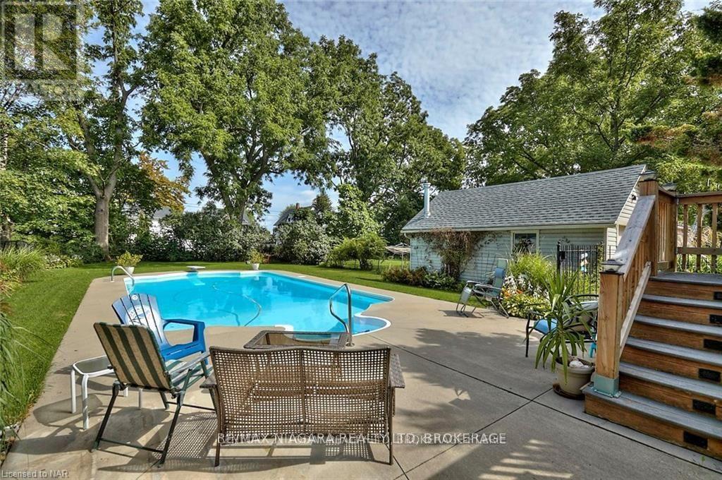 18 Emerick Avenue, Fort Erie, Ontario  L2A 2W3 - Photo 4 - X12816180