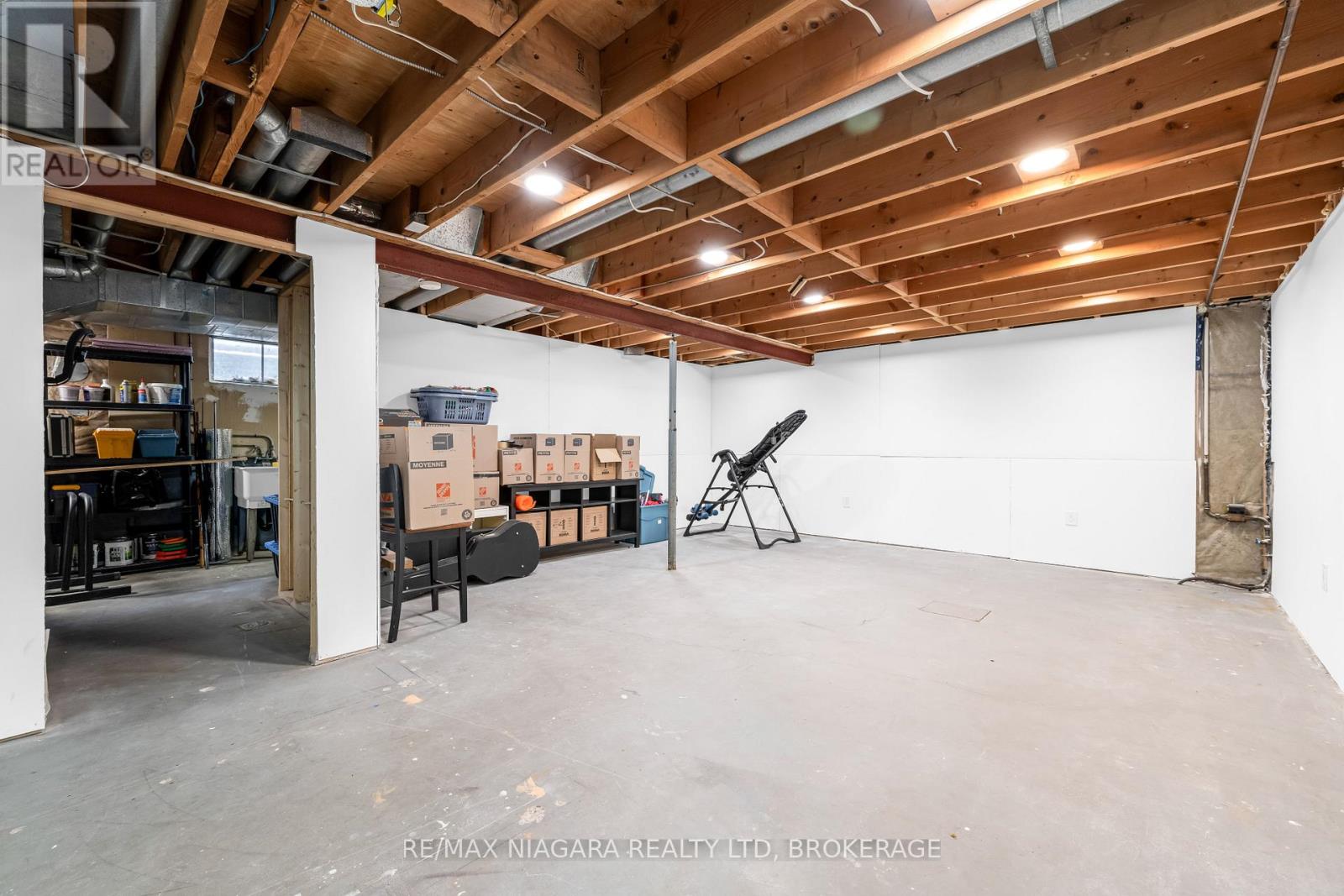 25 Vinemount Drive, Pelham, Ontario  L3E 0R9 - Photo 31 - X12816202