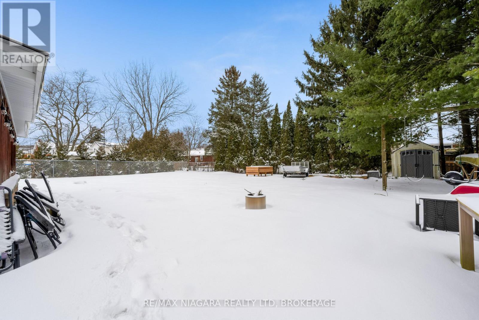 25 Vinemount Drive, Pelham, Ontario  L3E 0R9 - Photo 34 - X12816202