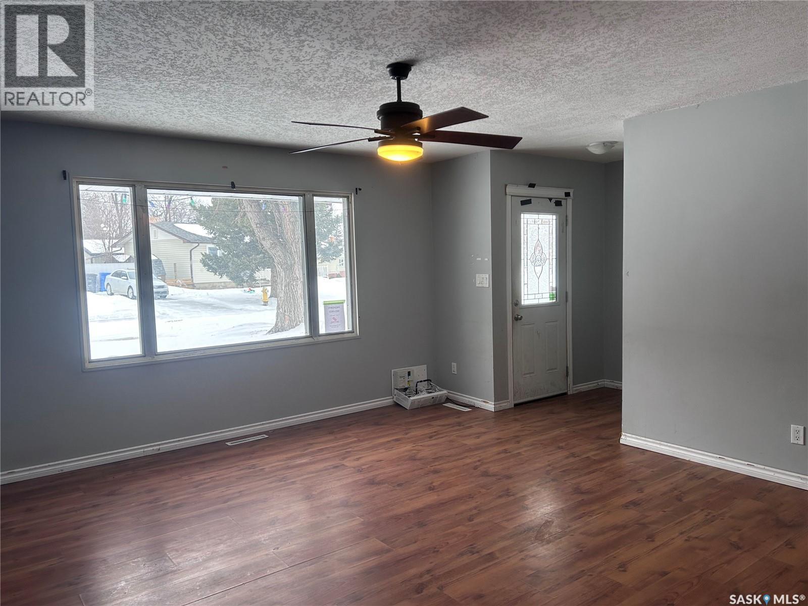 1523 Thorn Crescent, Estevan, Saskatchewan  S4A 1V7 - Photo 38 - SK027953