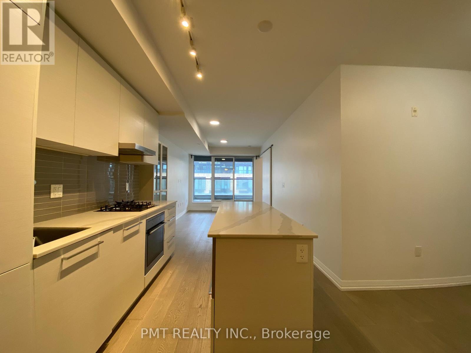 503 - 835 St. Clair Avenue W, Toronto, Ontario  M6C 0A8 - Photo 2 - C12816226