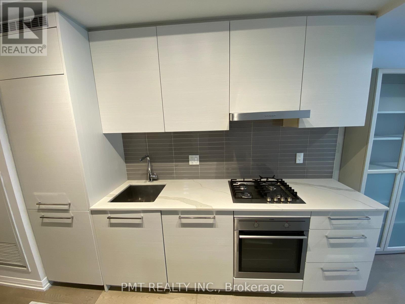 503 - 835 St. Clair Avenue W, Toronto, Ontario  M6C 0A8 - Photo 6 - C12816226