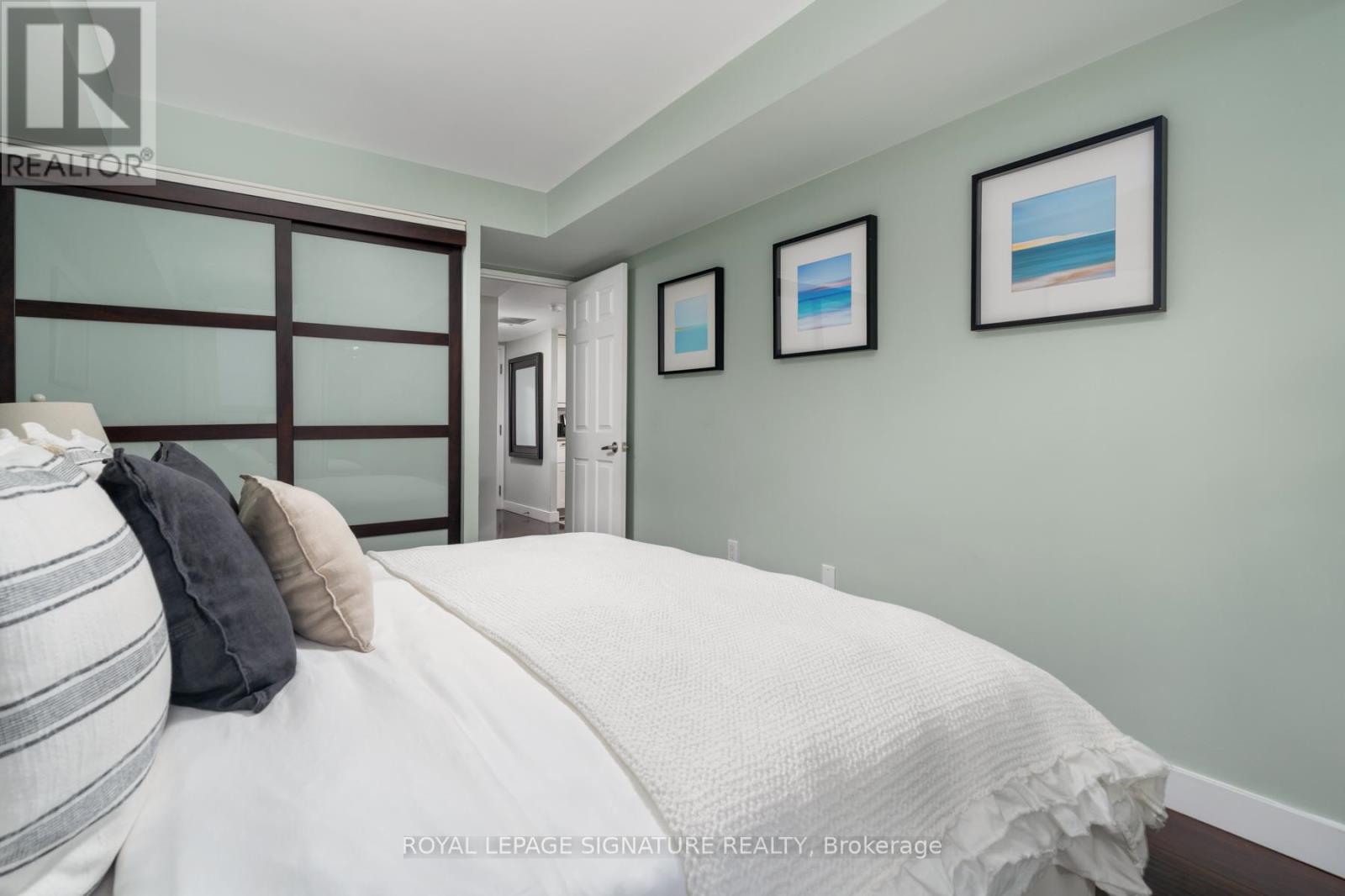 903 - 725 King Street W, Toronto, Ontario  M5V 2W9 - Photo 17 - C12816236