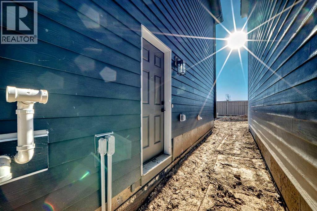 107 Mercado Crescent Se, Calgary, Alberta  T3M 4C9 - Photo 43 - A2286231