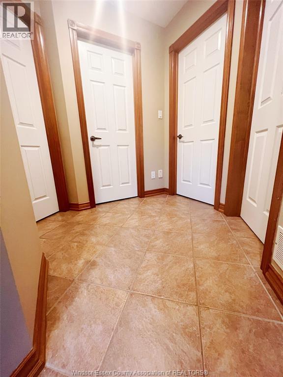 916 Monmouth, Windsor, Ontario  N8Y 3L7 - Photo 14 - 26003911