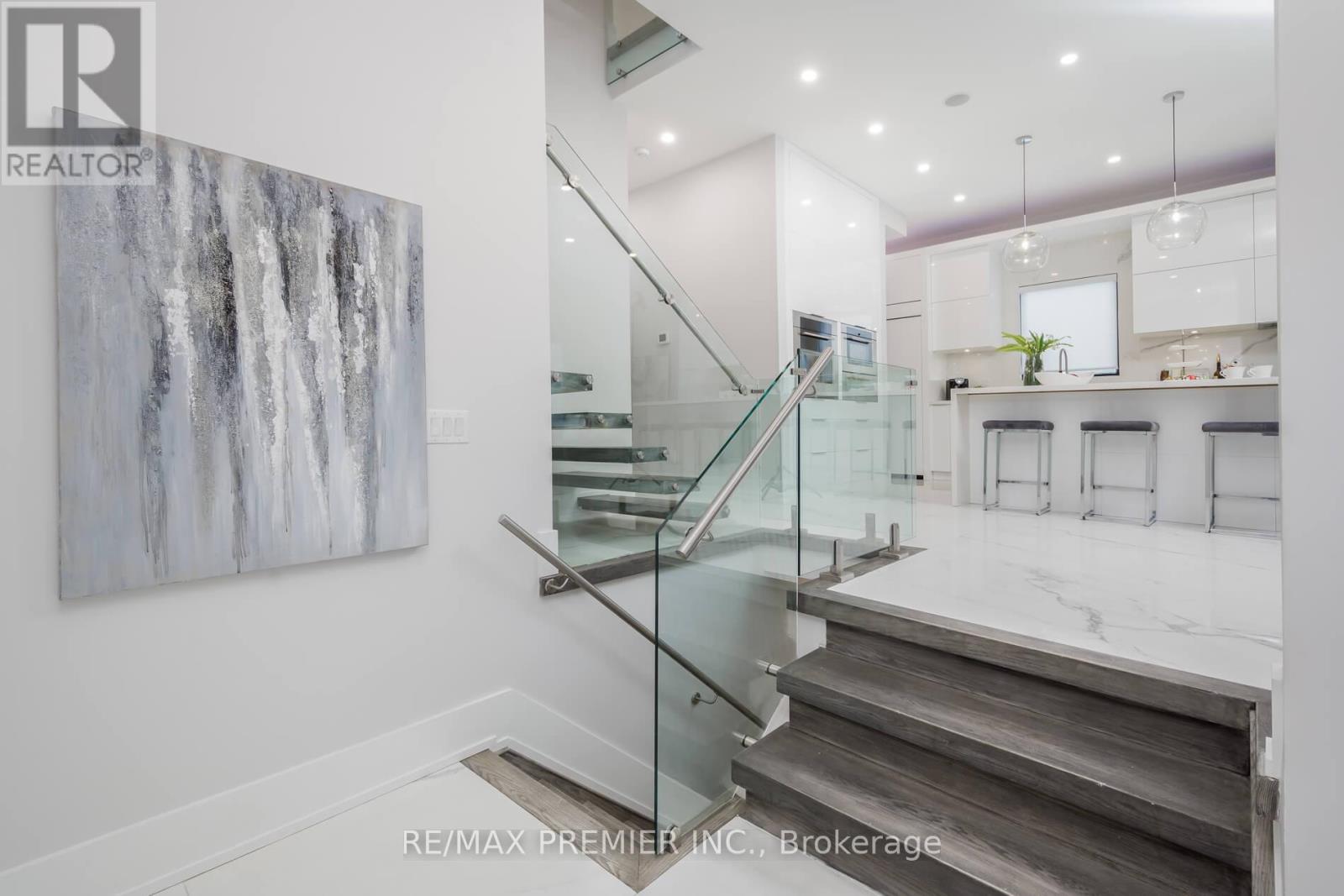 63 Pioneer Lane, Vaughan, Ontario  L4L 2J2 - Photo 8 - N12816080