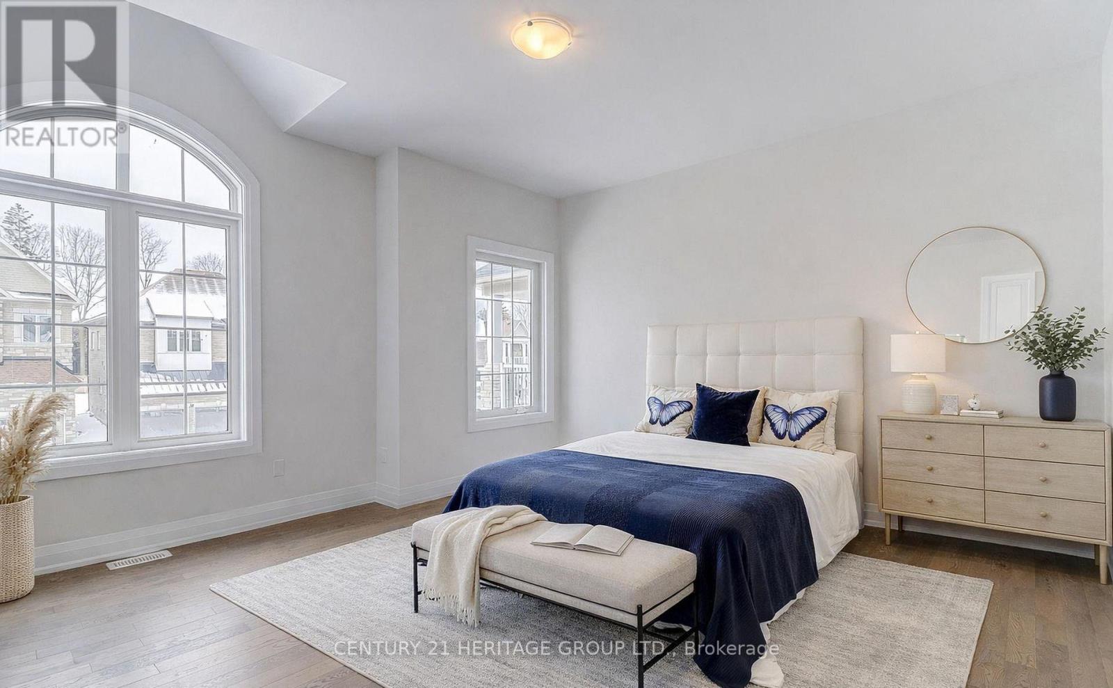 Main - 21 Seguin Street, Richmond Hill, Ontario  L4E 2X5 - Photo 8 - N12816112