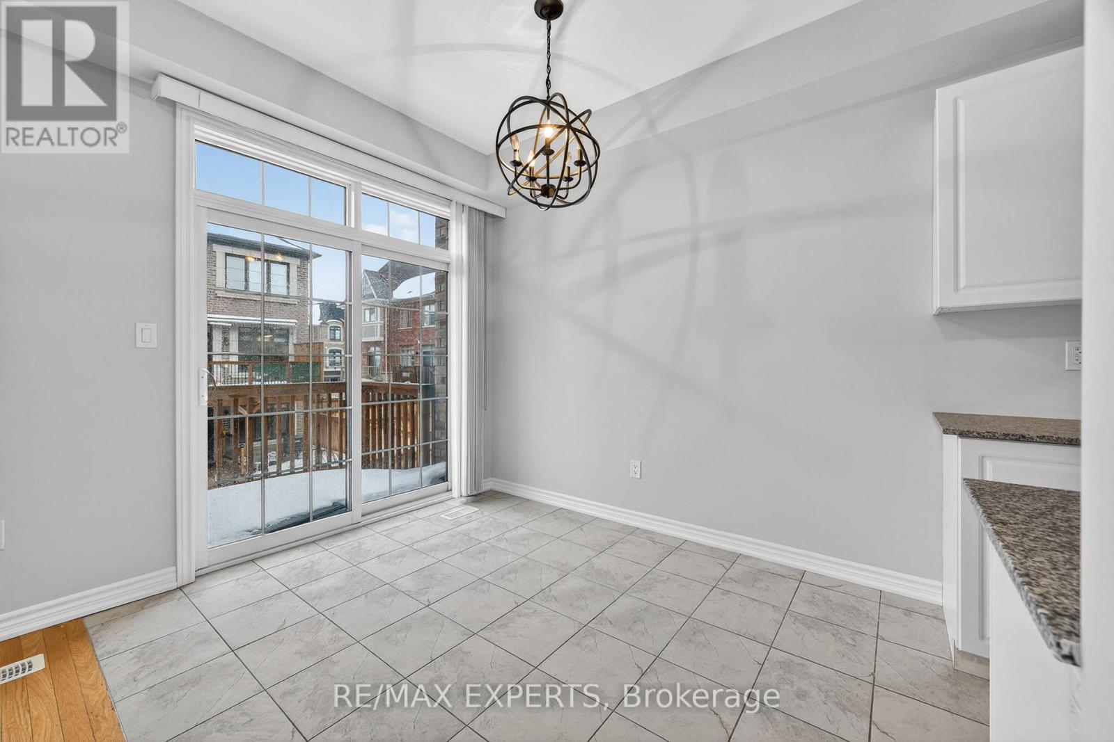 19 Sunset Terrace, Vaughan, Ontario  L4H 4S3 - Photo 12 - N12816120