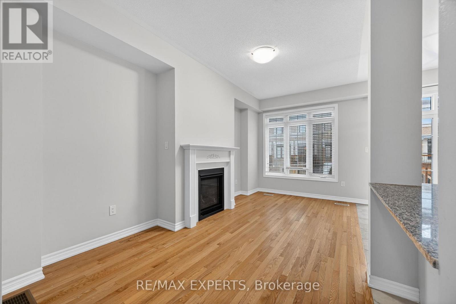 19 Sunset Terrace, Vaughan, Ontario  L4H 4S3 - Photo 18 - N12816120