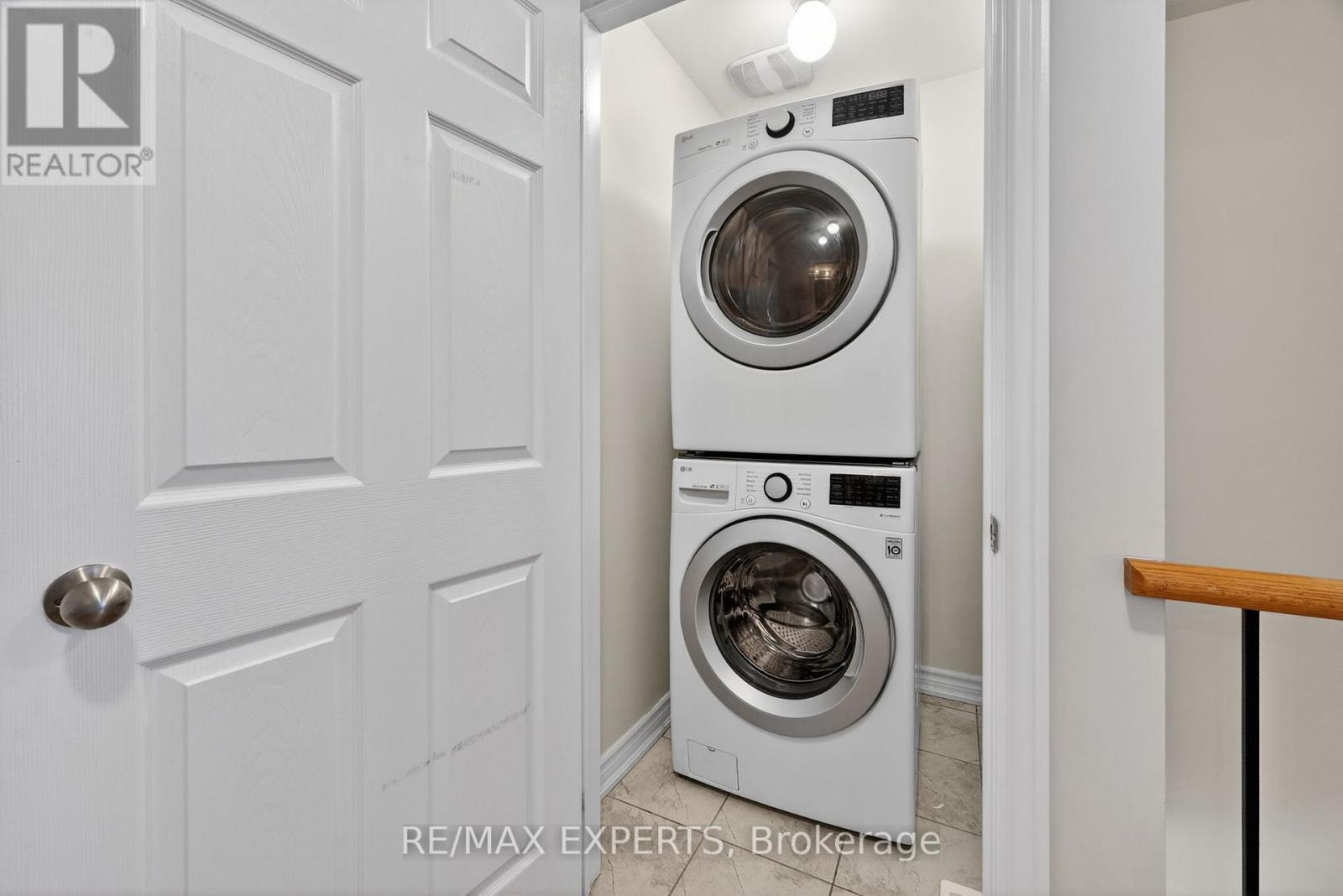 19 Sunset Terrace, Vaughan, Ontario  L4H 4S3 - Photo 19 - N12816120