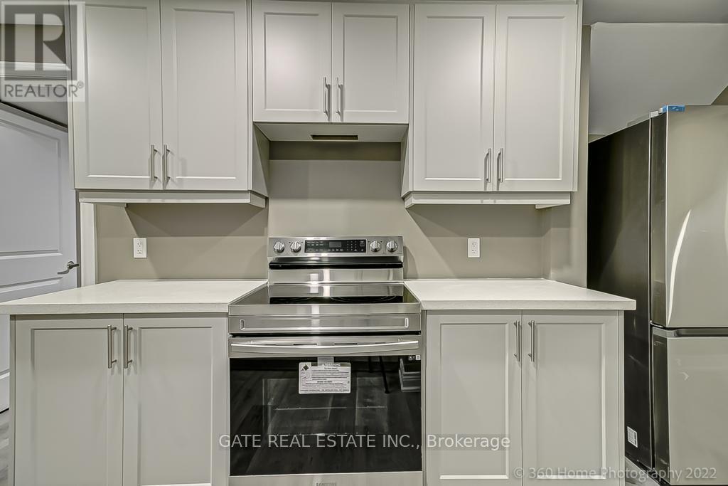 565 Mcgregor Farm Trail, Newmarket, Ontario  L3X 1C1 - Photo 6 - N12816146