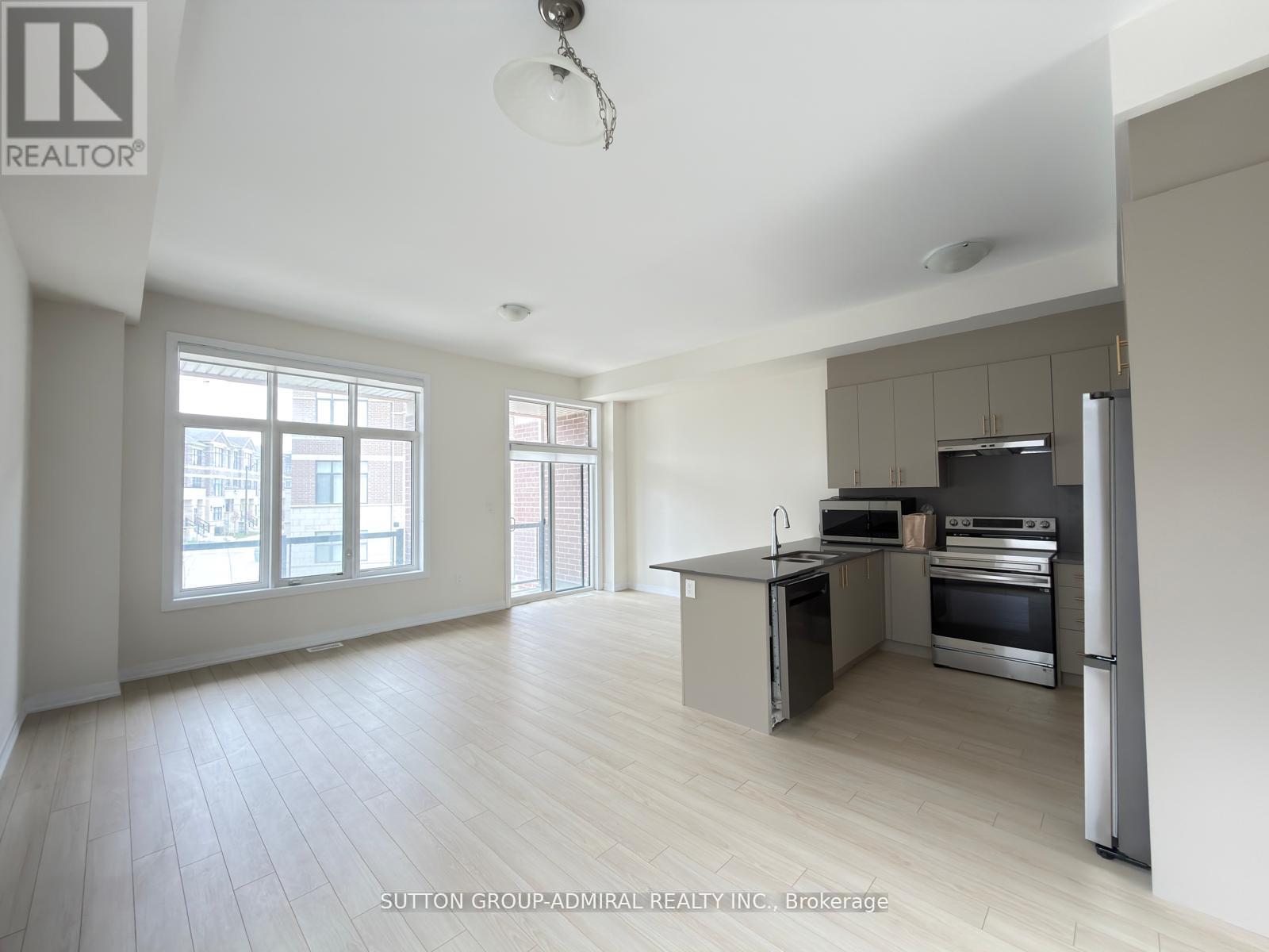 72 Lunay Drive, Richmond Hill, Ontario  L4S 0P2 - Photo 6 - N12816184