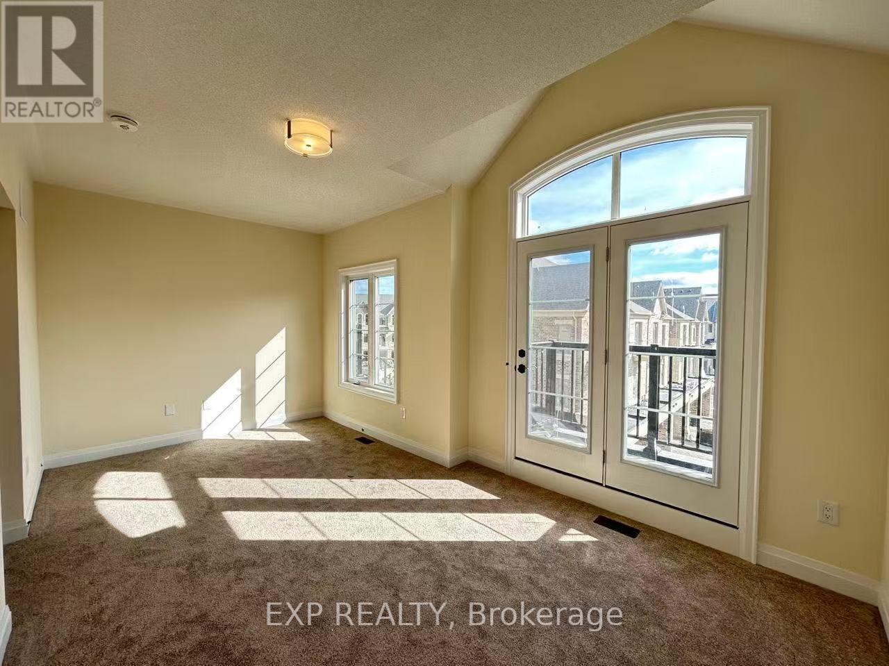 4255 Major Mackenzie Drive E, Markham, Ontario  L6C 3L5 - Photo 14 - N12816196