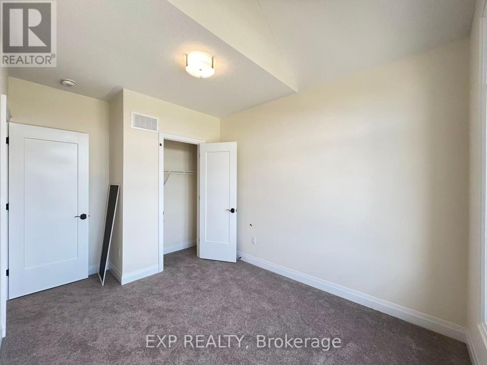 4255 Major Mackenzie Drive E, Markham, Ontario  L6C 3L5 - Photo 21 - N12816196