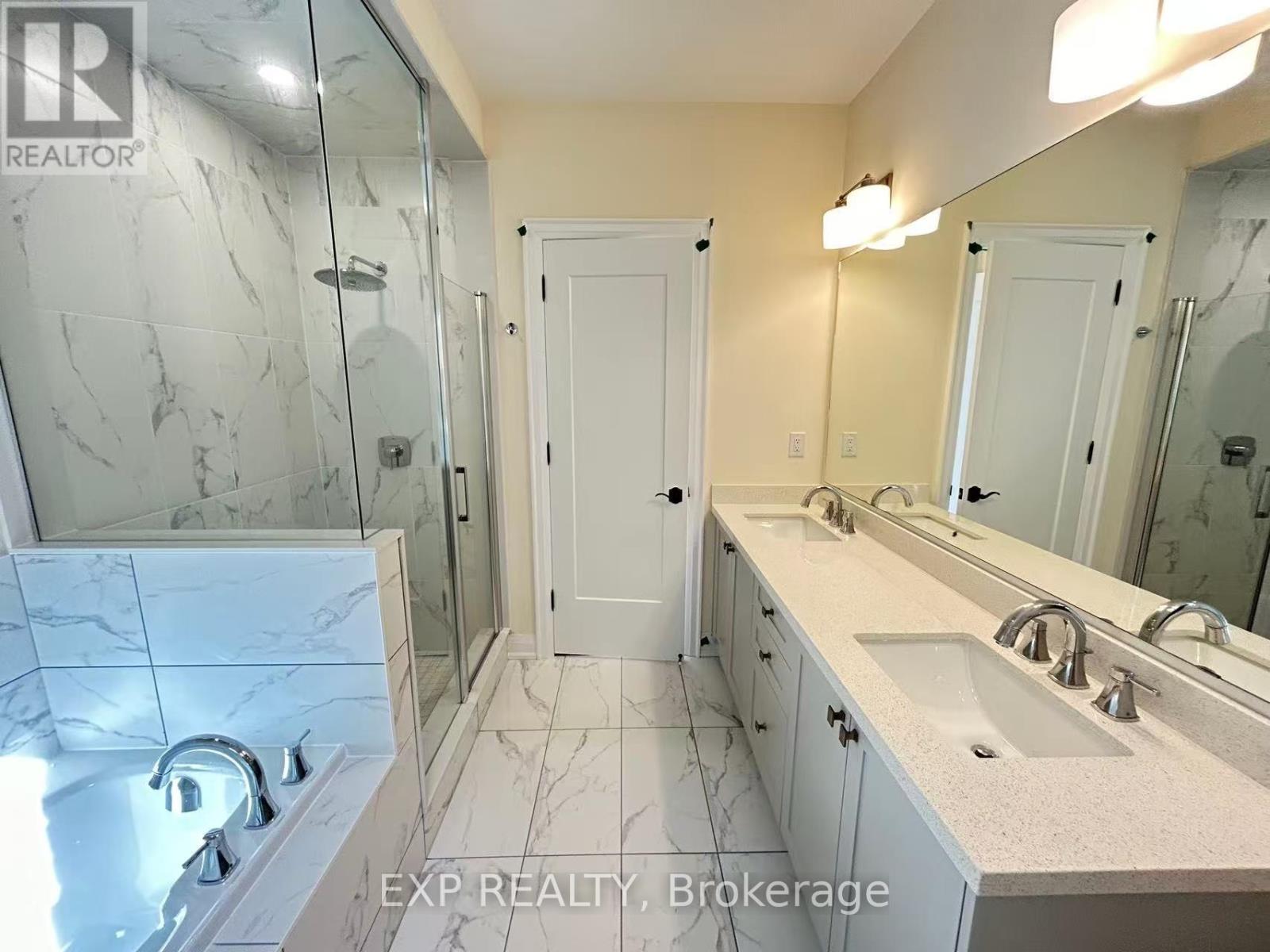 4255 Major Mackenzie Drive E, Markham, Ontario  L6C 3L5 - Photo 23 - N12816196