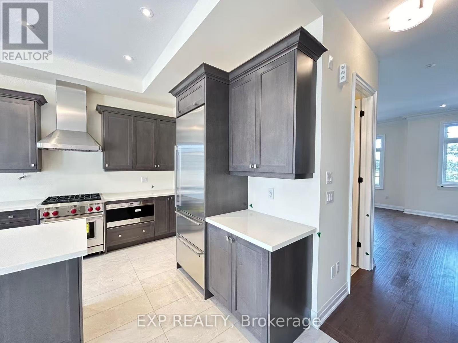 4255 Major Mackenzie Drive E, Markham, Ontario  L6C 3L5 - Photo 6 - N12816196