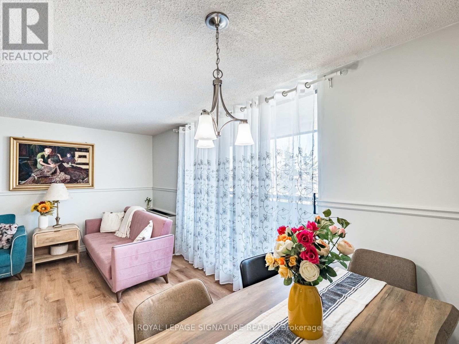 308 - 20 William Roe Boulevard, Newmarket, Ontario  L3Y 5V6 - Photo 12 - N12816200