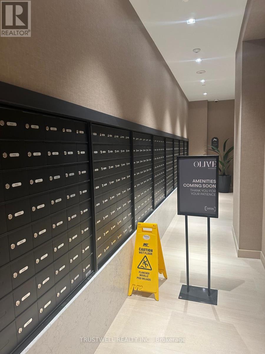 2011 - 36 Olive Avenue, Toronto, Ontario  M2N 0M4 - Photo 16 - C12804312