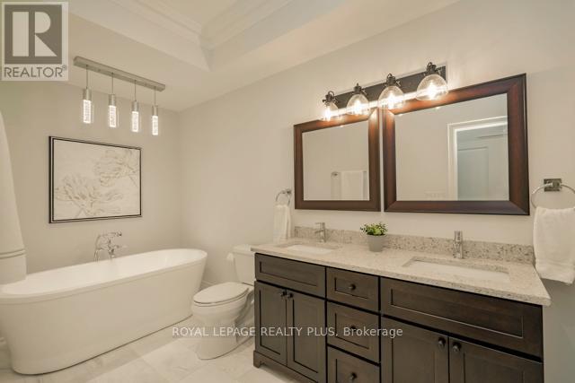 142 Rebecca Street, Oakville, Ontario  L6K 1J5 - Photo 18 - W12679706