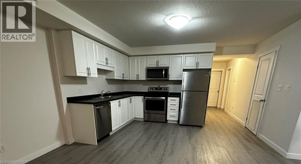 160 Rochefort Street Unit# D11, Kitchener, Ontario  N2R 0L3 - Photo 4 - 40807394