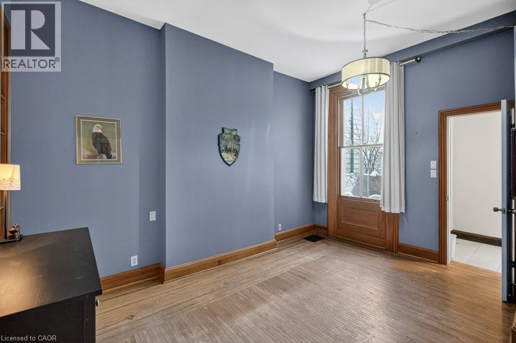 282 Main Street W, Hamilton, Ontario  L8P 1J8 - Photo 15 - 40807389