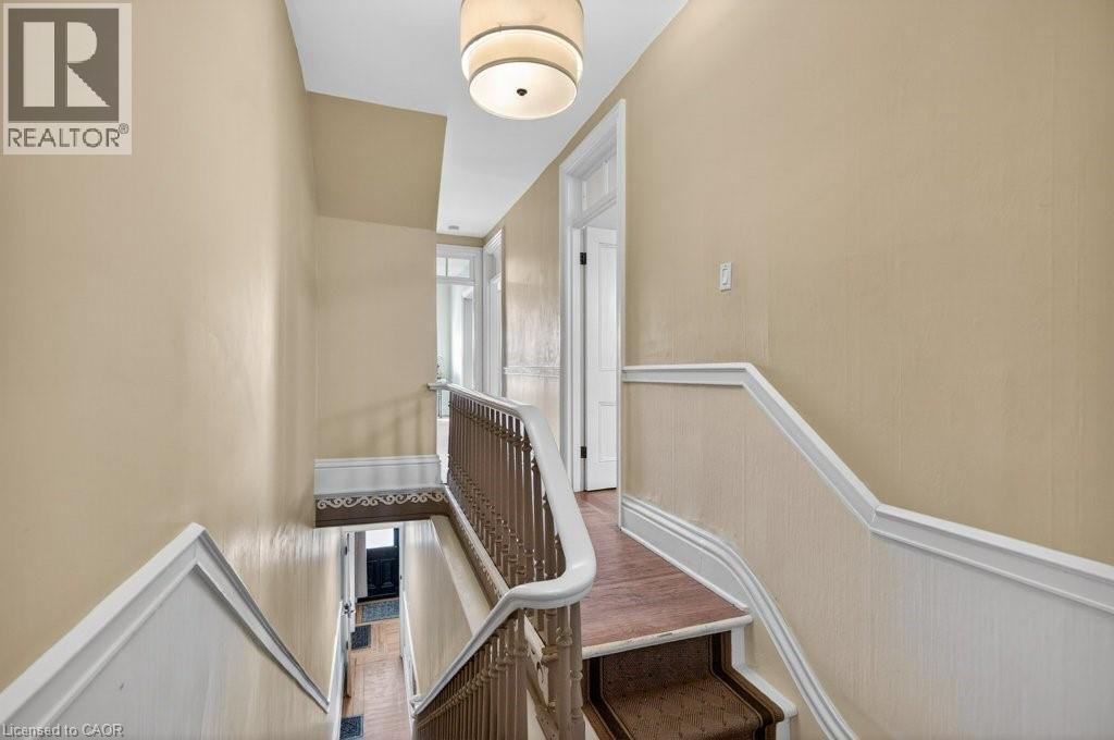 282 Main Street W, Hamilton, Ontario  L8P 1J8 - Photo 25 - 40807389