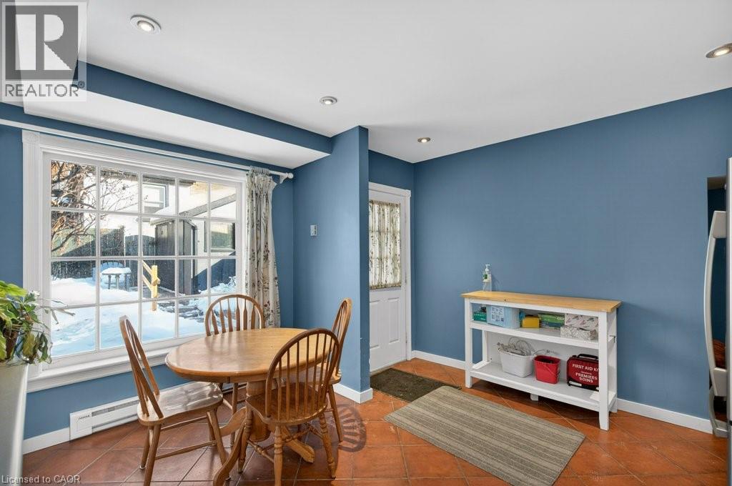 282 Main Street W, Hamilton, Ontario  L8P 1J8 - Photo 9 - 40807378