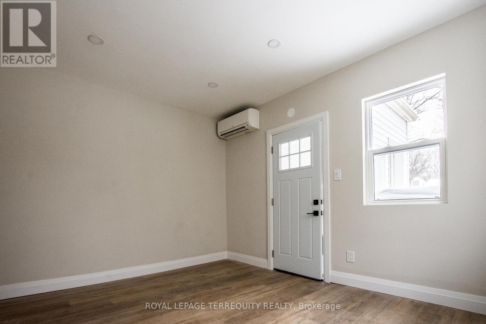 A1 - 3042 Bloor Street W, Toronto (Kingsway South), Ontario  M8X 1C4 - Photo 16 - W12816082