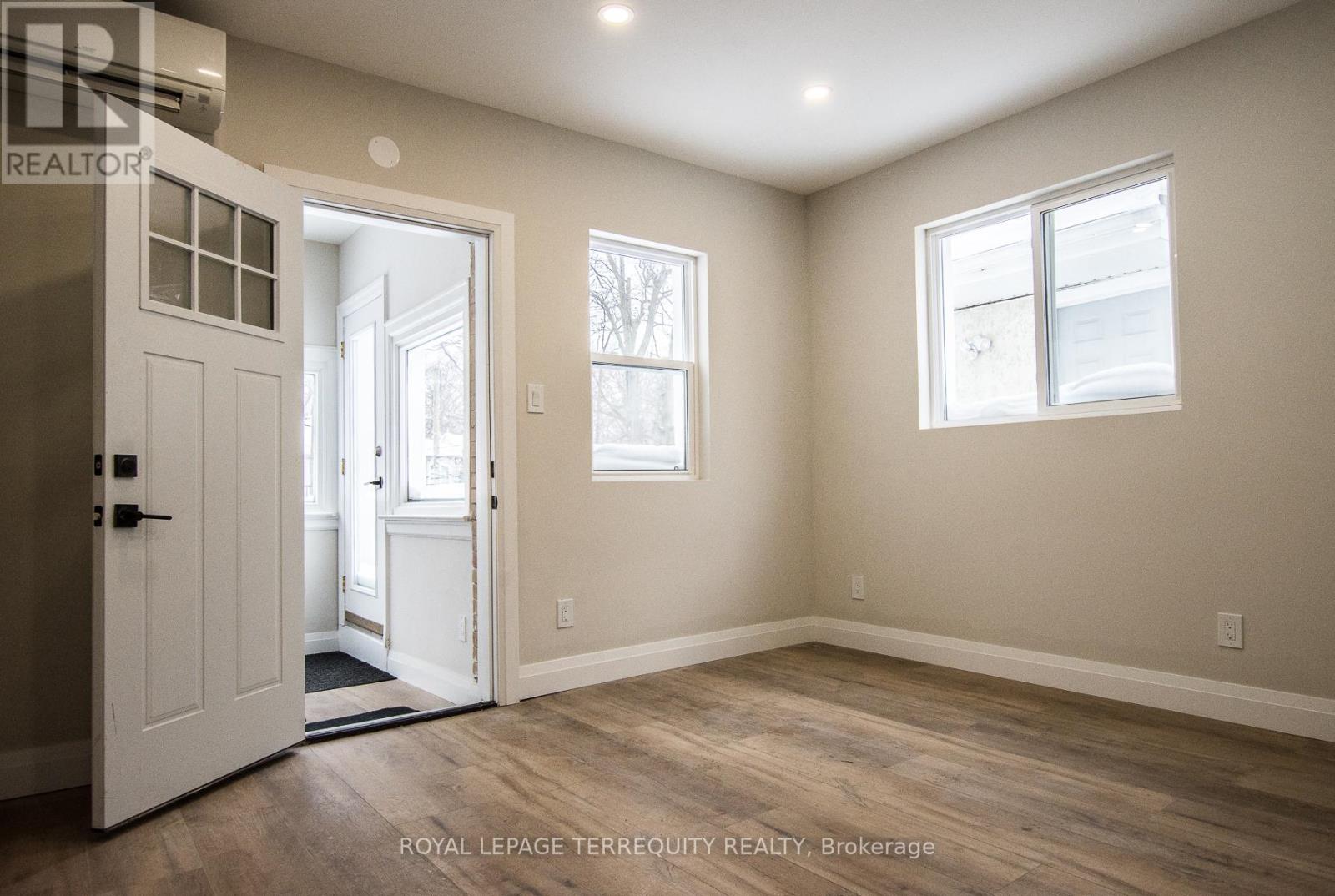 A1 - 3042 Bloor Street W, Toronto (Kingsway South), Ontario  M8X 1C4 - Photo 18 - W12816082