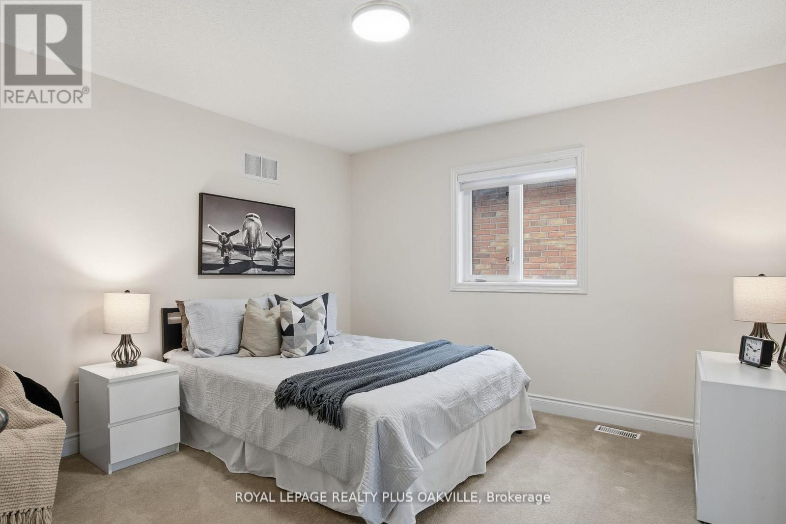 3488 Rebecca Street, Oakville, Ontario  L6L 6X9 - Photo 28 - W12816088