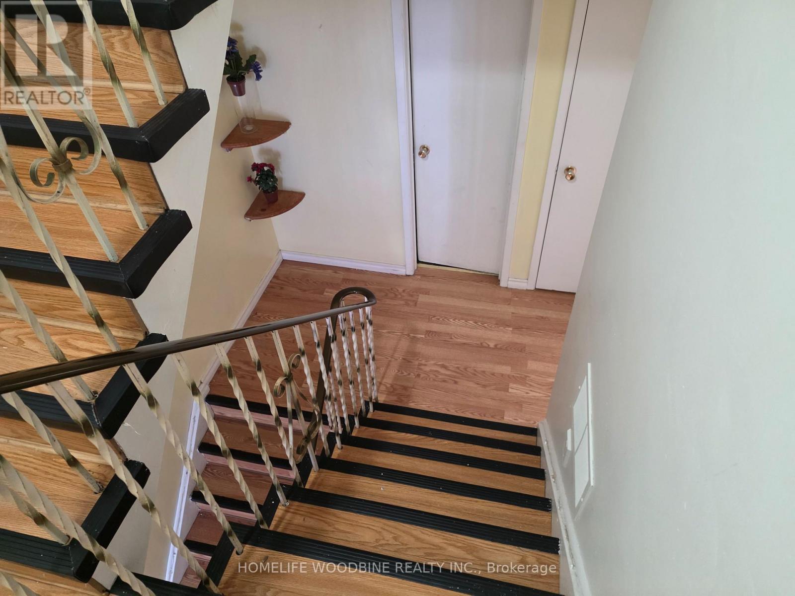 25 - 2006 Martin Grove Road, Toronto, Ontario  M9V 4A3 - Photo 18 - W12816094