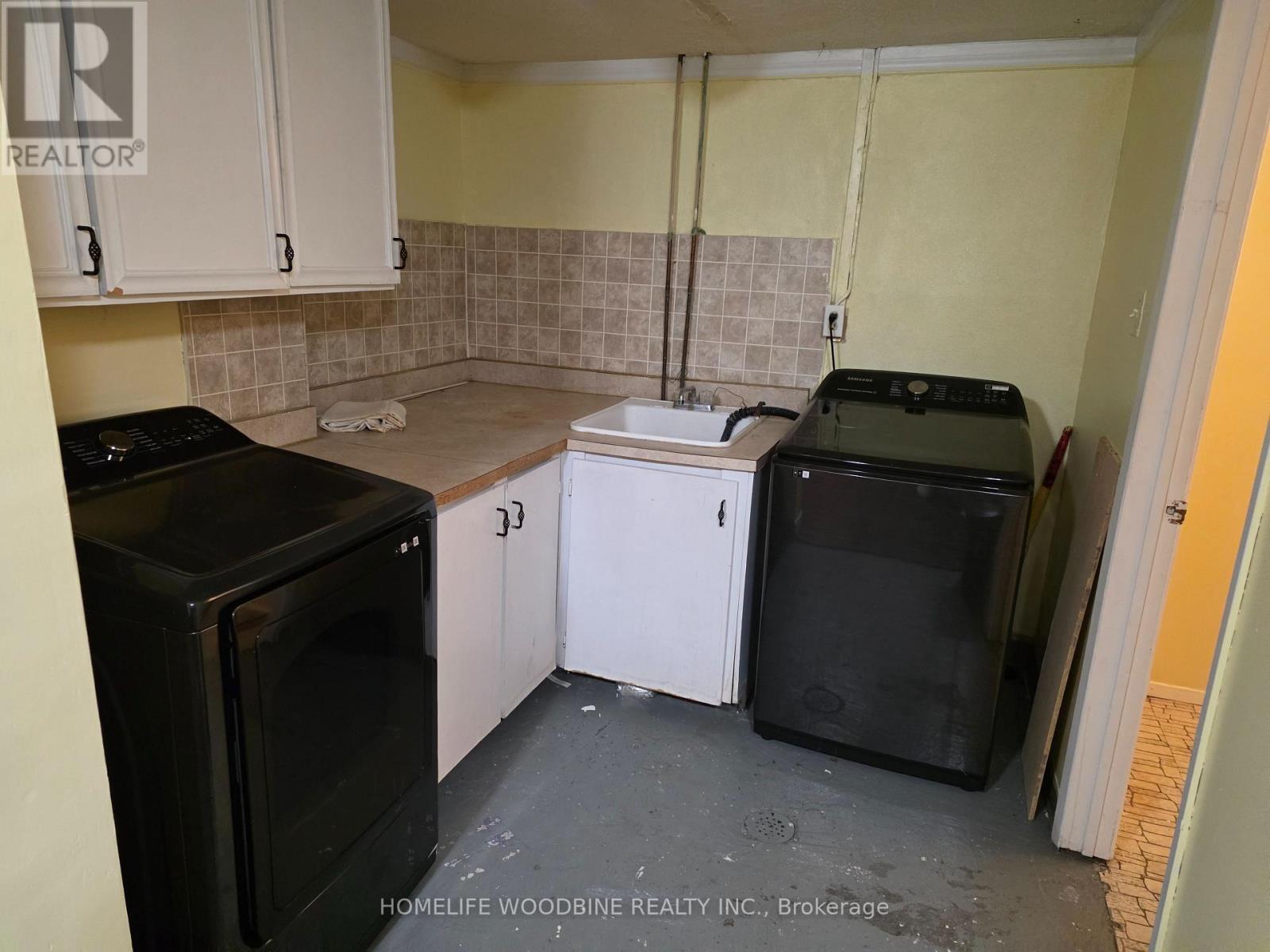 25 - 2006 Martin Grove Road, Toronto, Ontario  M9V 4A3 - Photo 20 - W12816094