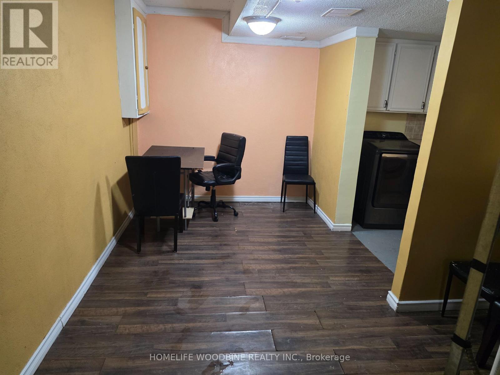 25 - 2006 Martin Grove Road, Toronto, Ontario  M9V 4A3 - Photo 21 - W12816094